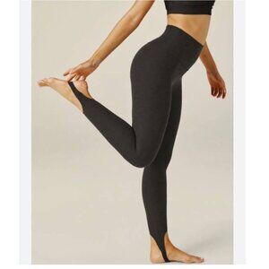 Beyond Yoga Well Rounded Darkest‎ Night High Waist Stirrup Legging Size M NWT